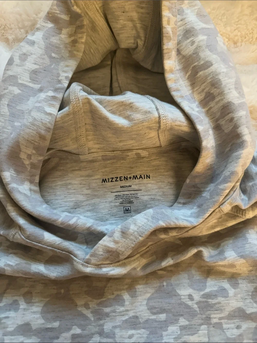 Mizzen+Main Heathered Light Gray Camo Hoodie